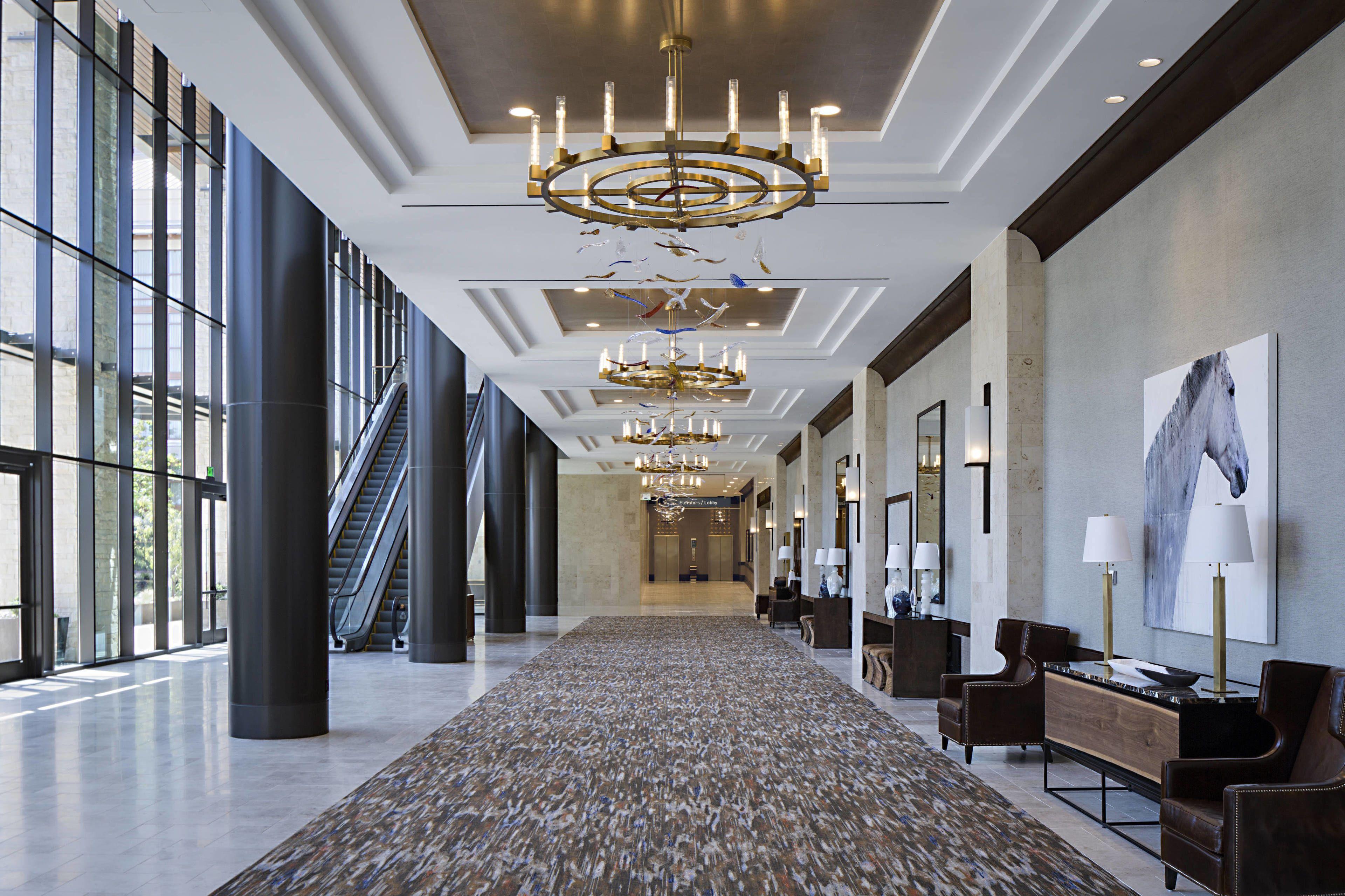 GAYLORD TEXAN RESORT & CONVENTION CENTER GRAPEVINE | GREAT PRICES, BOOK